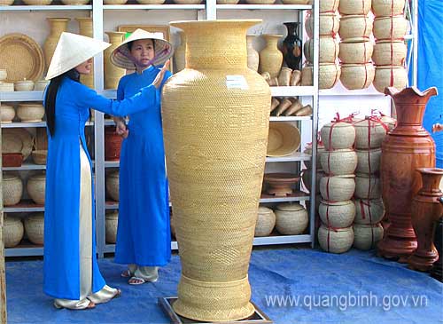 Traditional products (Mai Hoa - Tuyen Hoa)