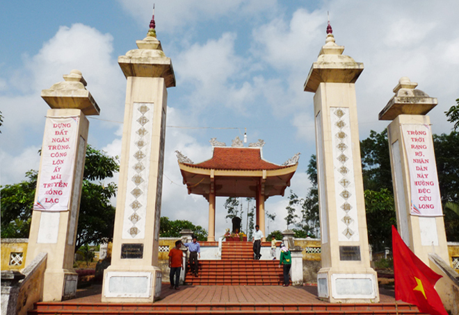 Lăng mộ Nguyễn Hữu Cảnh
